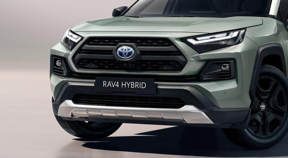 fifth-generation RAV4